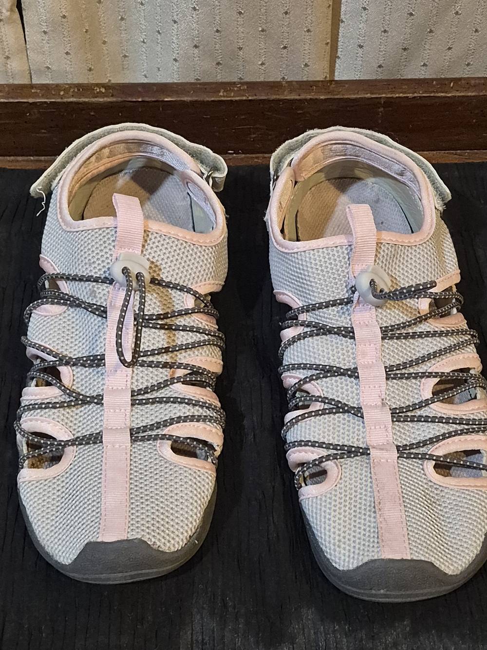 JSport by Jambu Newton Closed Toe Water Sport Sandal Grey Pink Size 8M
